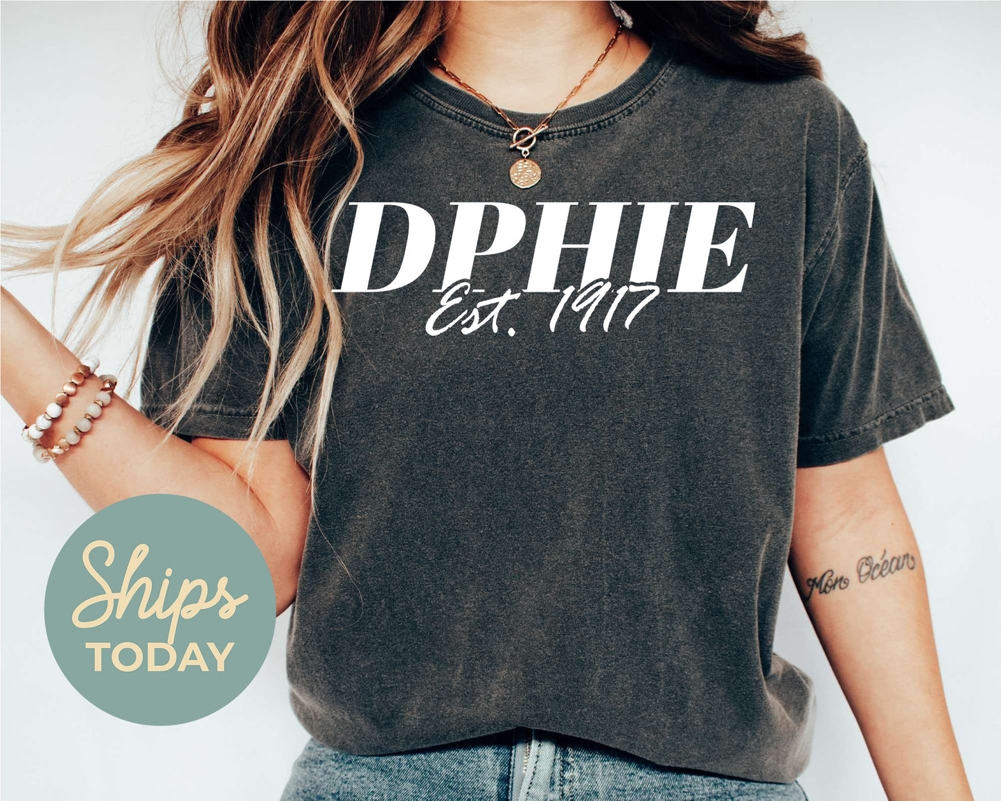 Delta Phi Epsilon Mom Sorority T-shirt _ 30829g