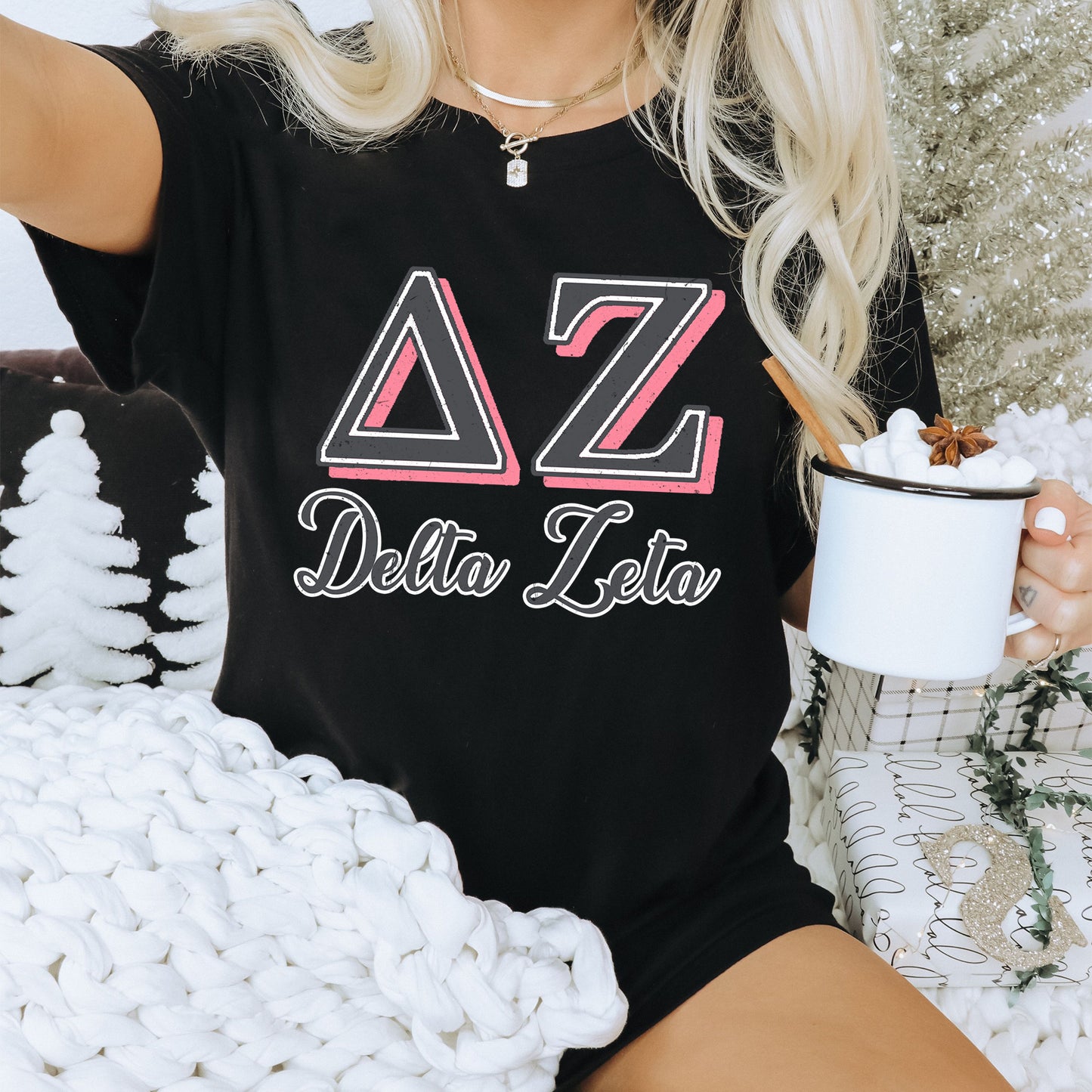 Delta Zeta Greek Colors Sorority T-shirt _ 36082g