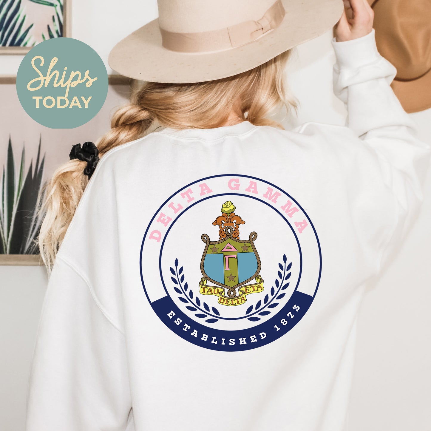 Delta Gamma Crested Tradition Sorority Sweatshirt _ 32827g