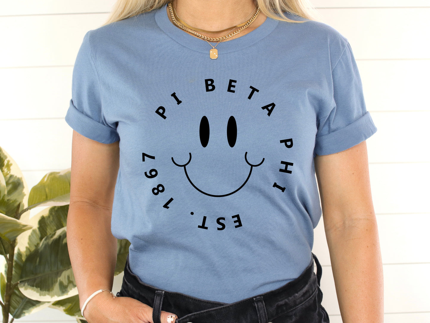 Pi Beta Phi Smiley Face Halo Sorority T-shirt _ 2519g