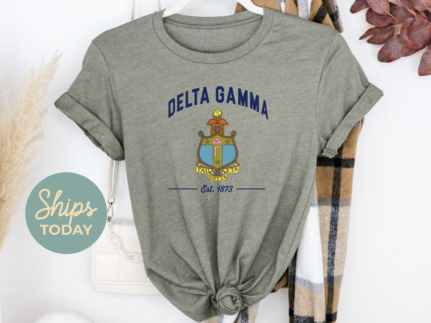 Delta Gamma Loyalty Crest Sorority T-shirt _ 4431g