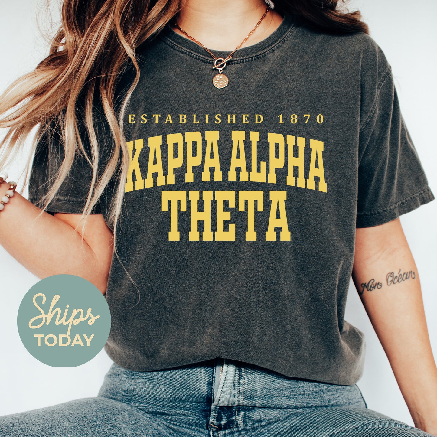 Kappa Alpha Theta Bold Letters Sorority T-shirt _ 35135g