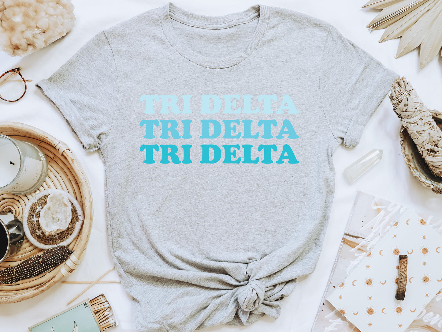 Delta Delta Delta Touch of Blue Sorority T-shirt _ 2587g