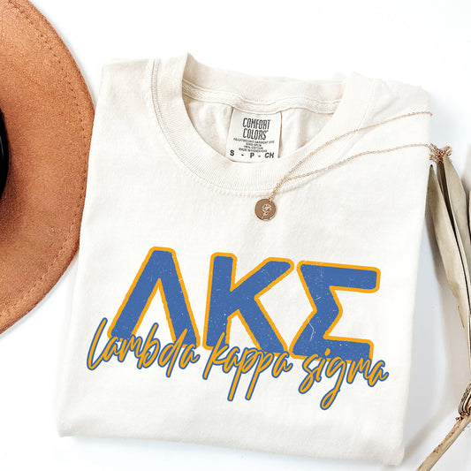 a white shirt with the letters ake on it