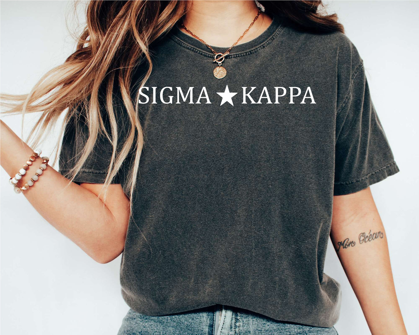 Sigma Kappa White Star Sorority T-shirt _ 2208g