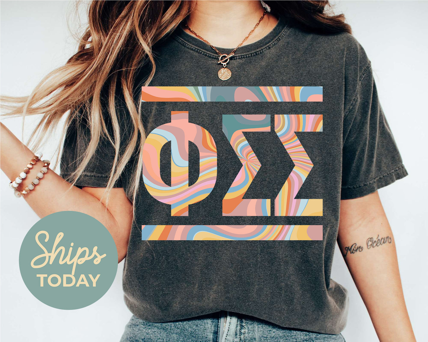 Phi Sigma Sigma Multicolor Letters Sorority T-shirt _ 30480g