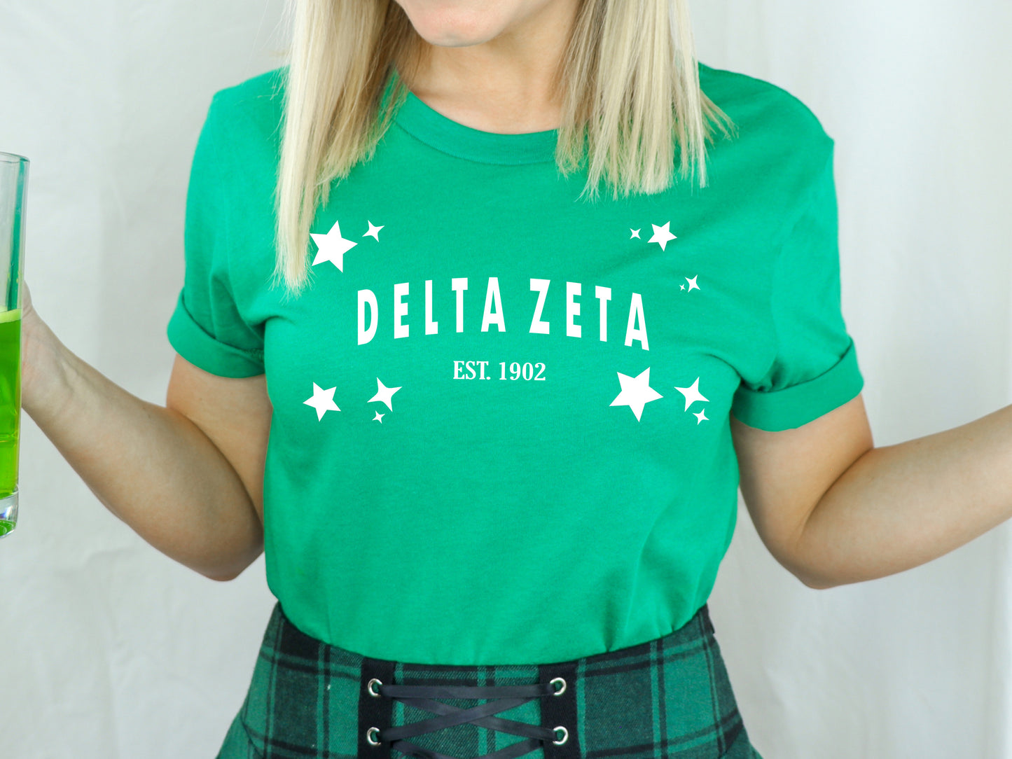 Delta Zeta Arched Star Sorority T-shirt _ 2277g