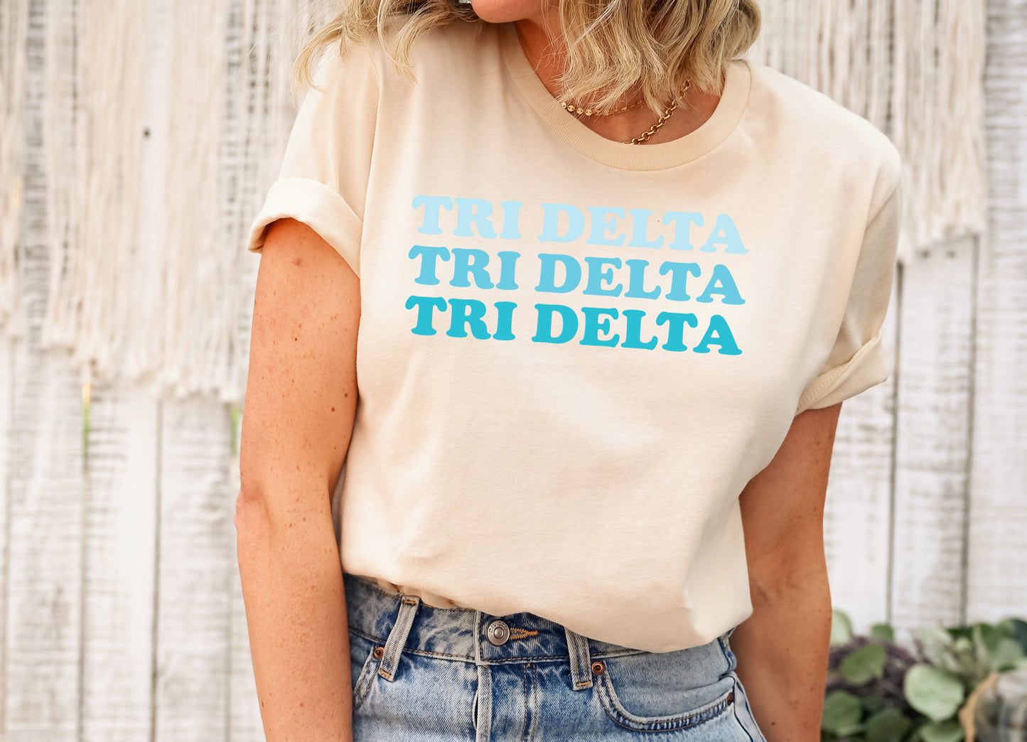 Delta Delta Delta Touch of Blue Sorority T-shirt _ 2587g