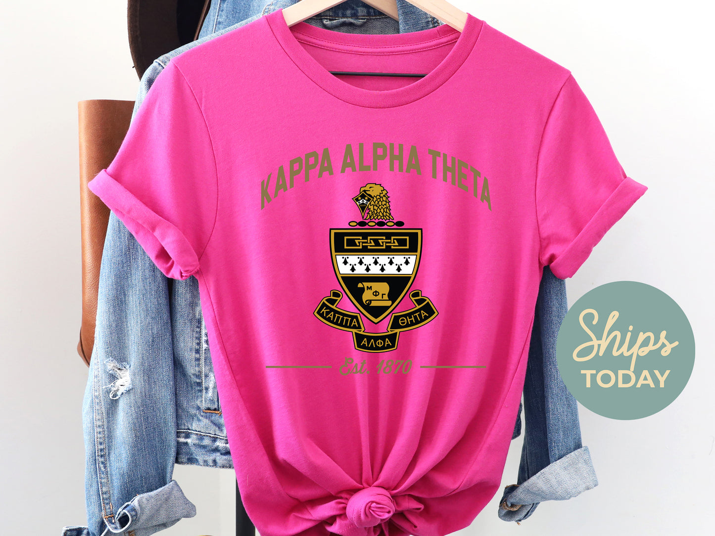 Kappa Alpha Theta Loyalty Crest Sorority T-shirt _ 4435g