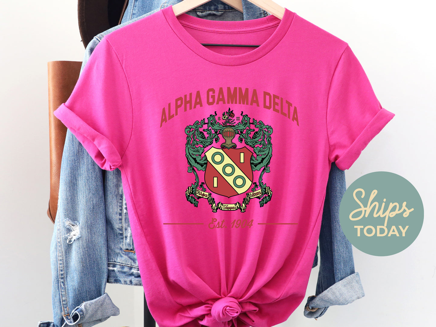 Alpha Gamma Delta Loyalty Crest Sorority T-shirt _ 4423g