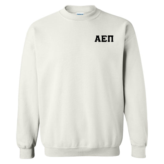 a white sweatshirt with the word aen on it