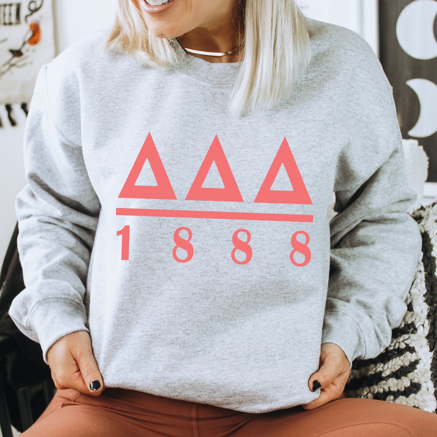 Delta Delta Delta Monochromatic Sorority Sweatshirt _ 30853g