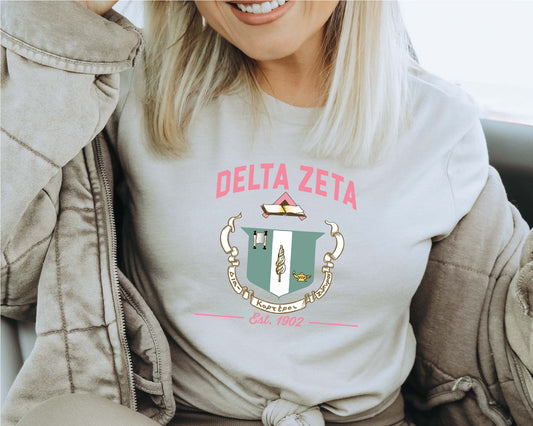 Delta Zeta Loyalty Crest Sorority T-shirt _ 4433g