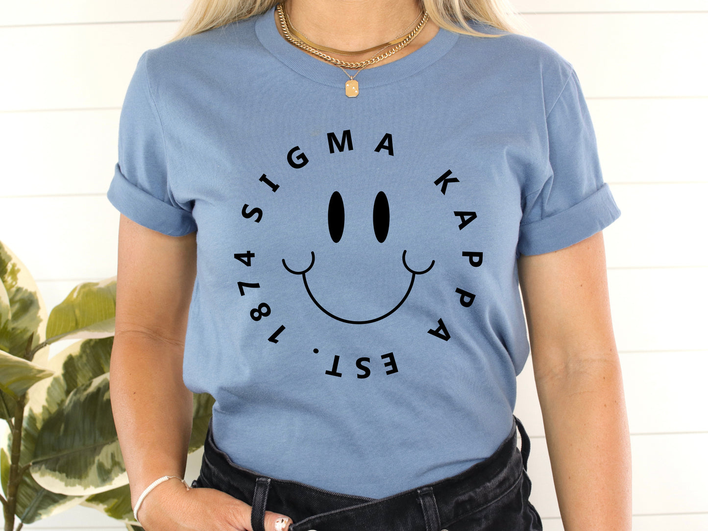 Sigma Kappa Smiley Face Halo Sorority T-shirt _ 2521g