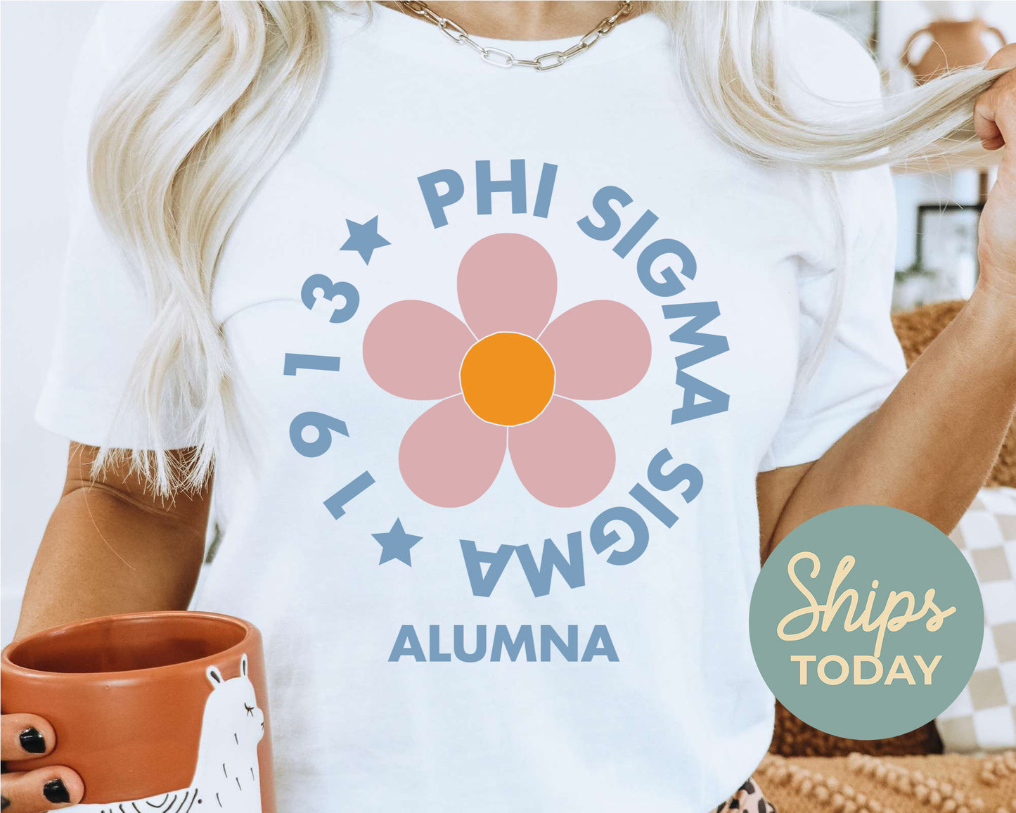 Phi Sigma Sigma Floral Alumna Sorority T-shirt _ 2570g