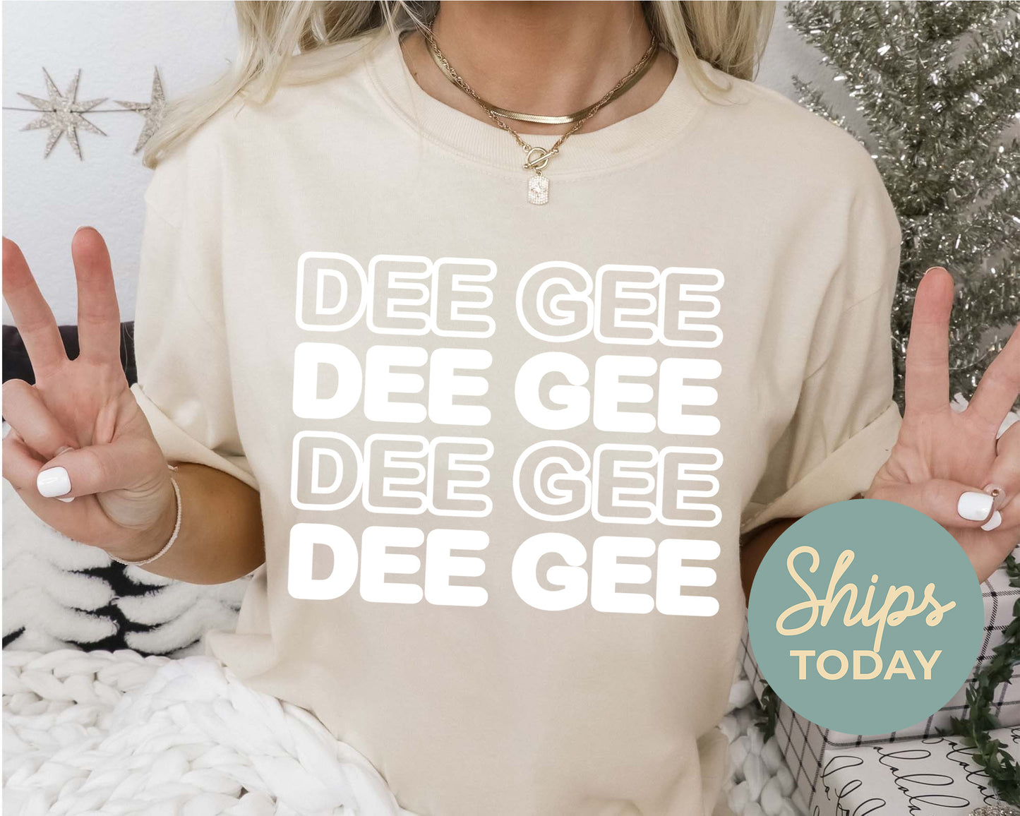 Delta Gamma Bold Bubble Letter Sorority T-shirt _ 2223g