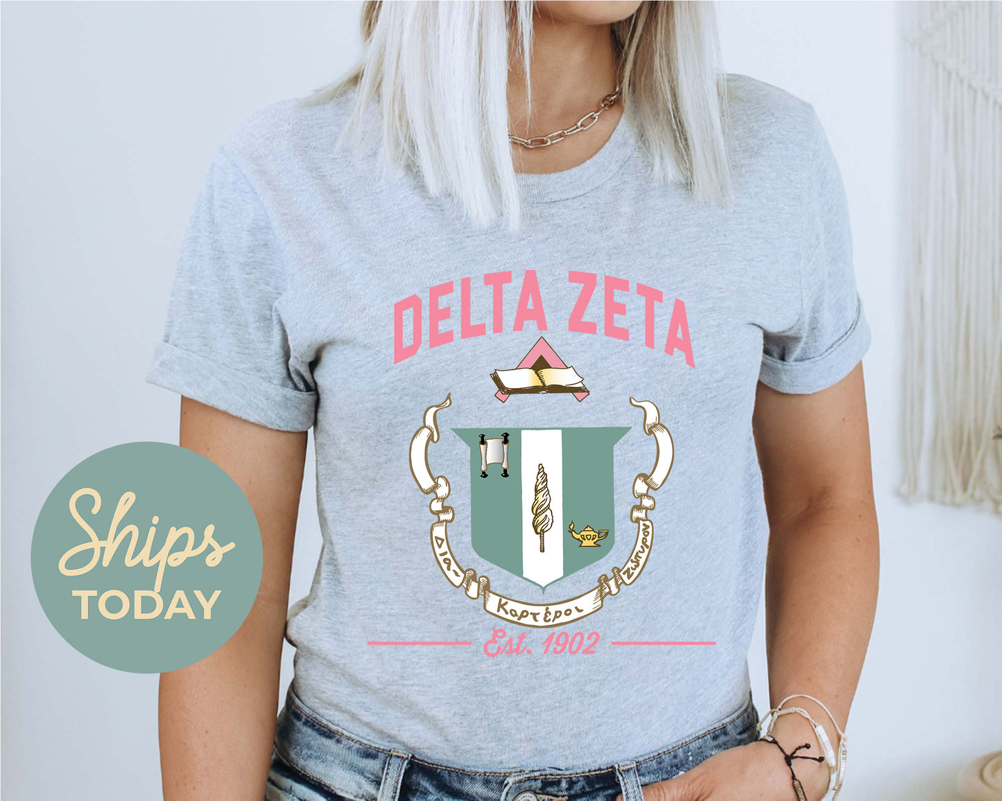 Delta Zeta Loyalty Crest Sorority T-shirt _ 4433g
