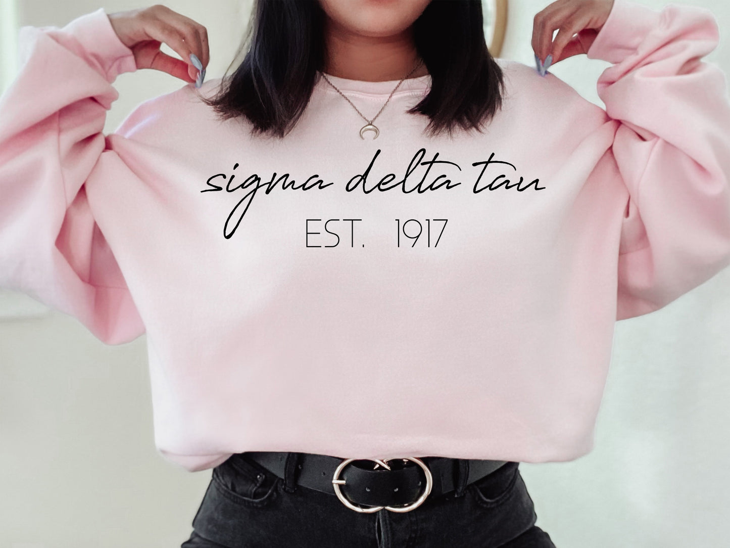 Sigma Delta Tau Black Calligraphy Sorority Sweatshirt _ 2338g