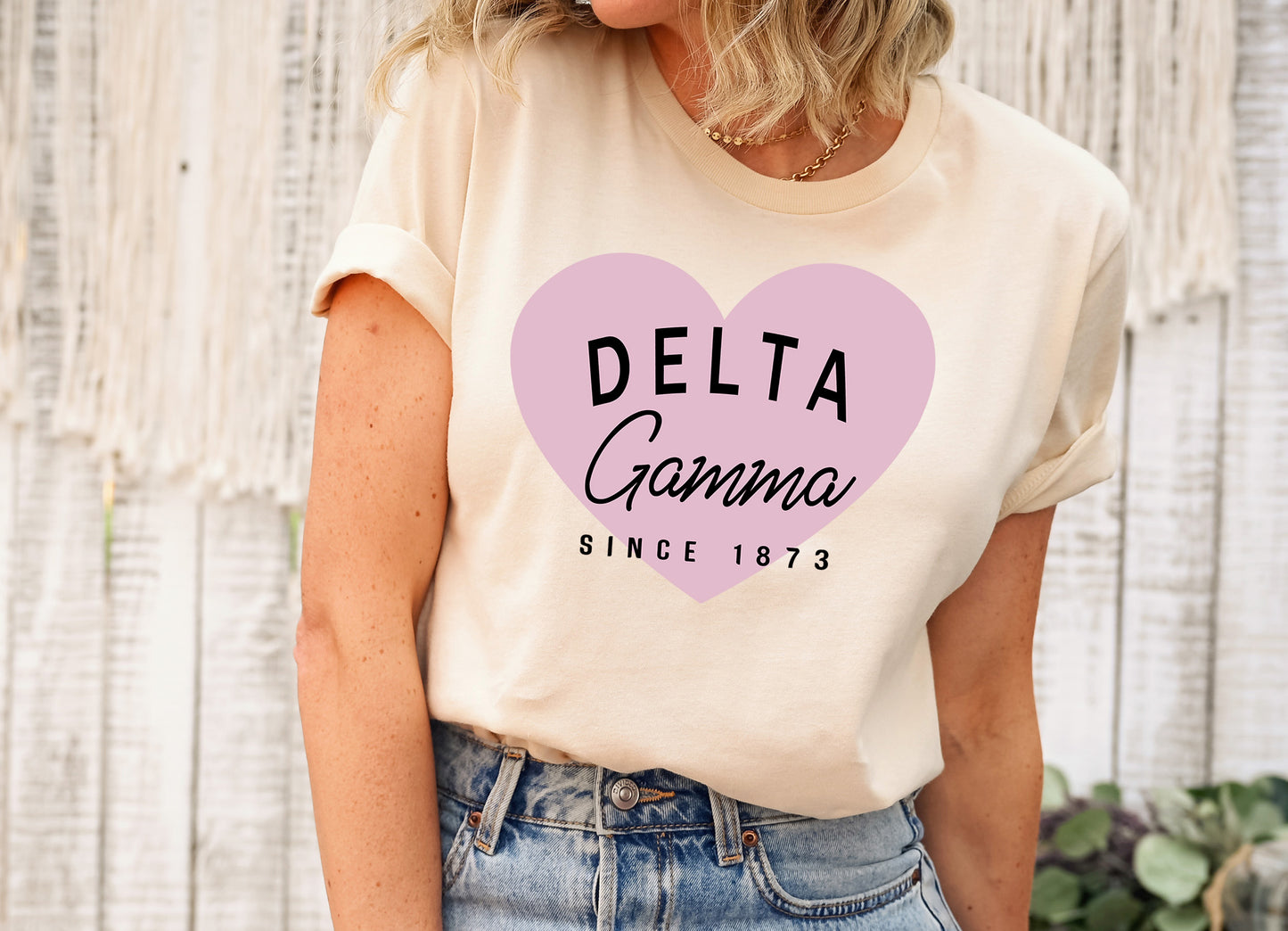 Delta Gamma Pretty in Pink Sorority T-shirt _ 451g