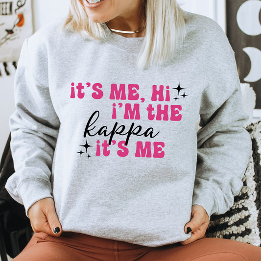 a woman wearing a sweatshirt that says it's me, i'm the