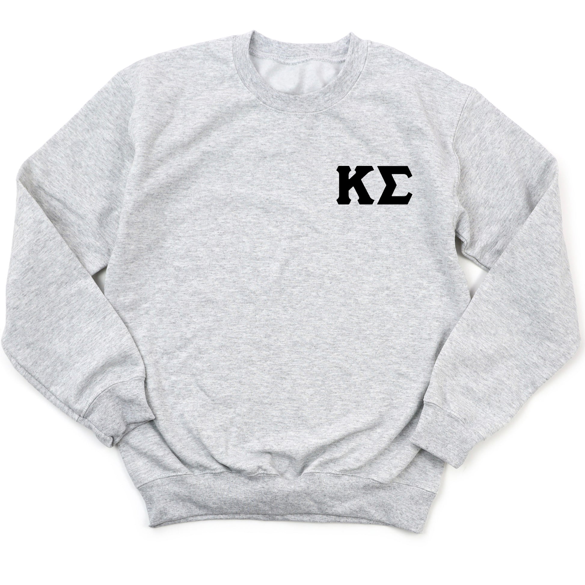 a grey sweatshirt with the letter k e on it