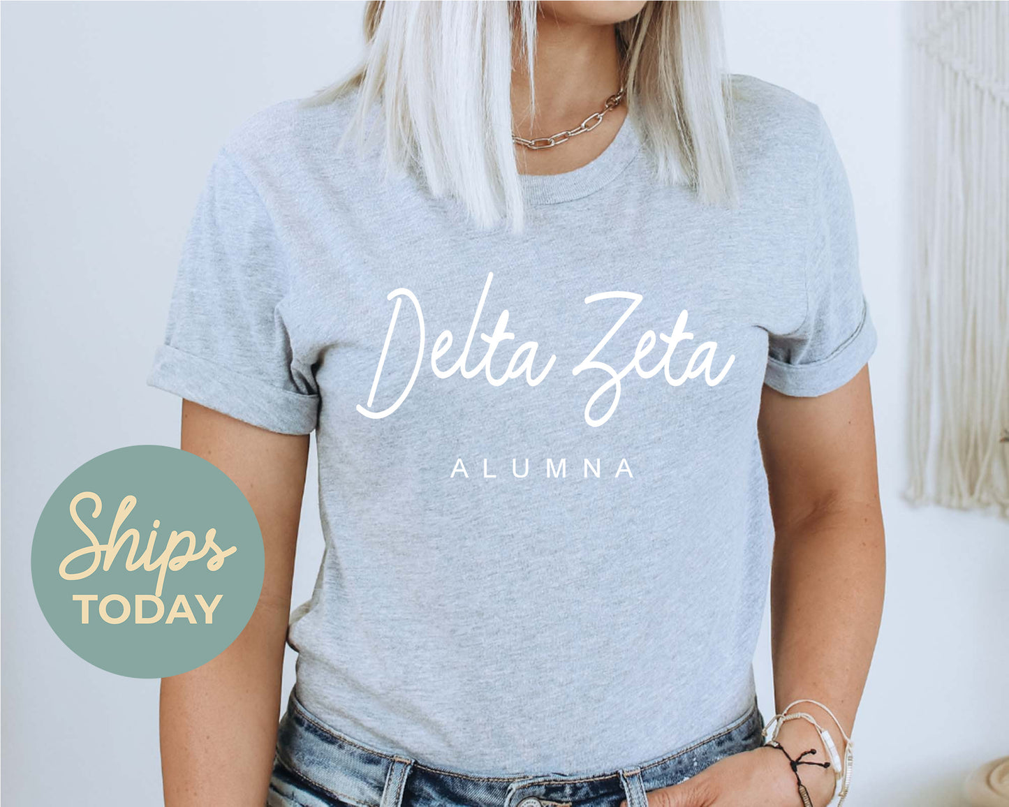 Delta Zeta Flashy Alumna Sorority T-shirt _ 2538g