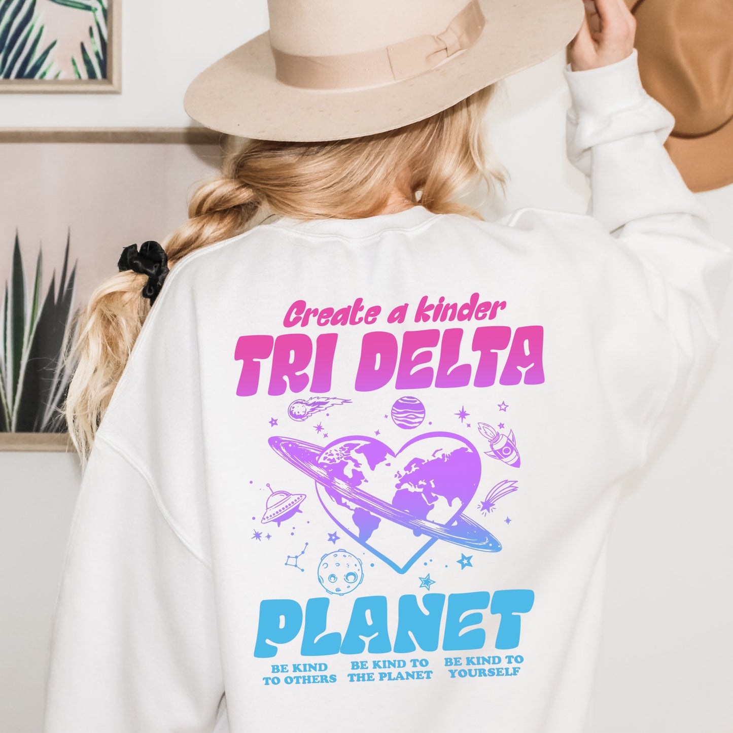 Delta Delta Delta Ombre Worlds Sorority Sweatshirt _ 35551g