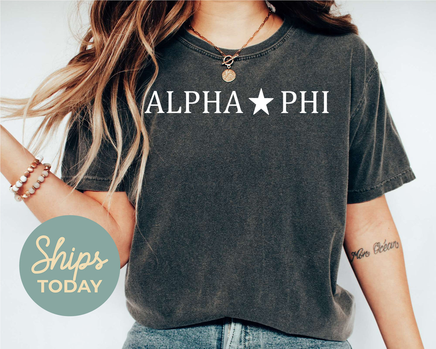 Alpha Phi White Star Sorority T-shirt _ 2191g