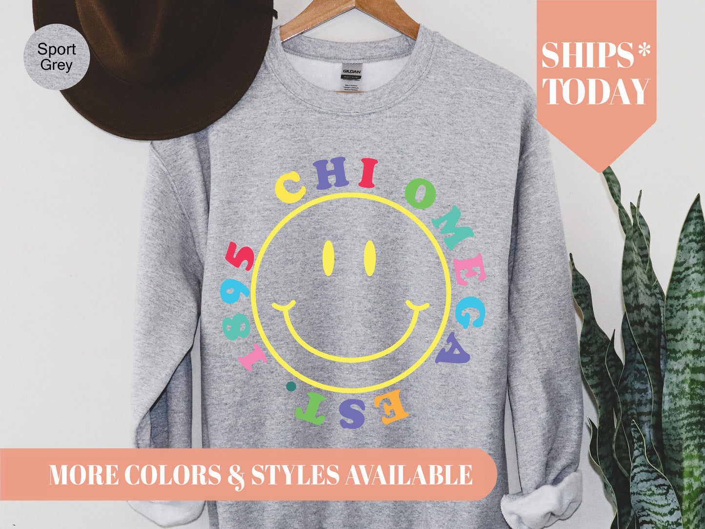 Chi Omega Radiating Smiley Face Sorority Sweatshirt _ 3236g