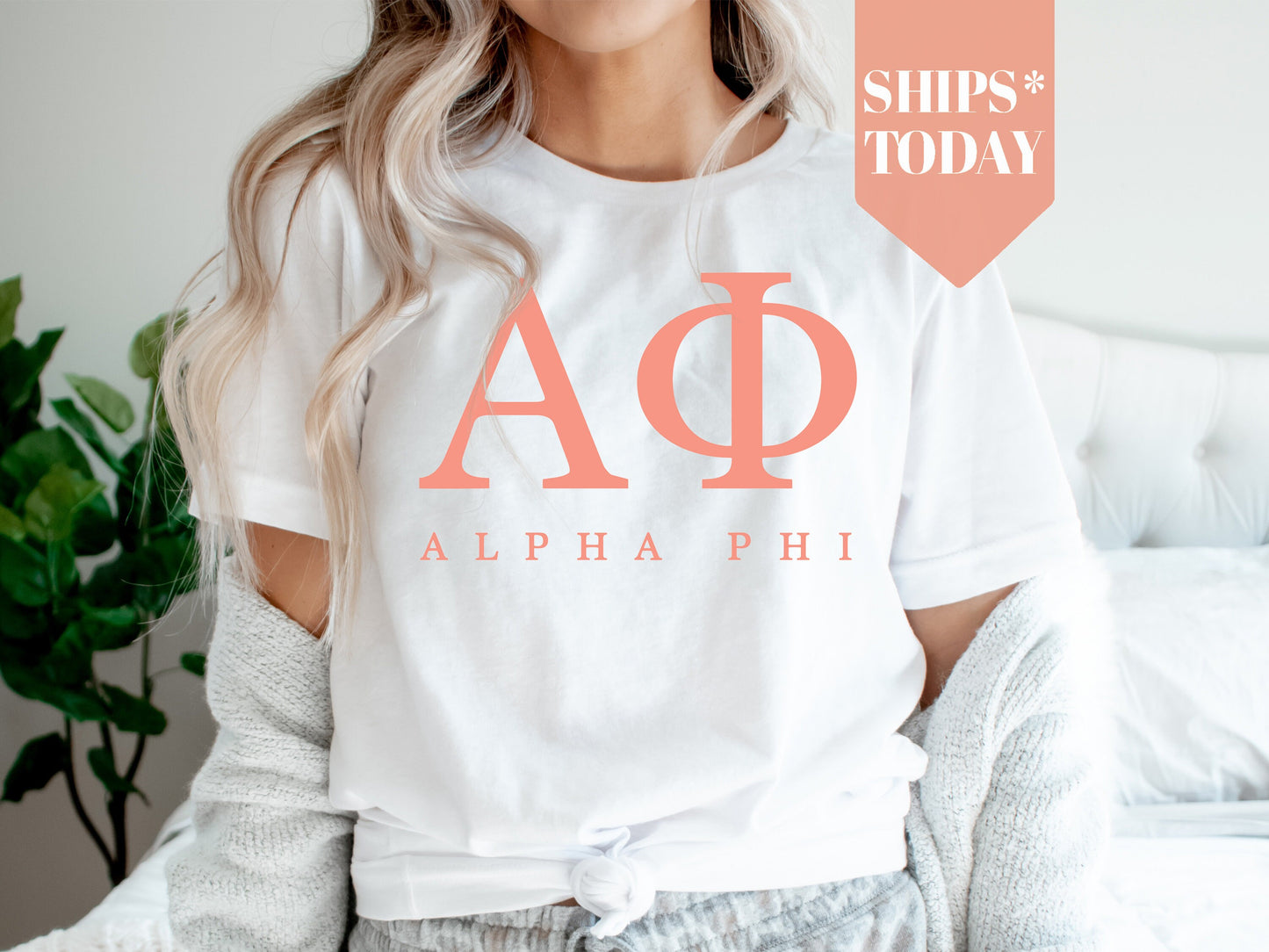 Alpha Phi Pink Personality Sorority T-shirt _ 653g