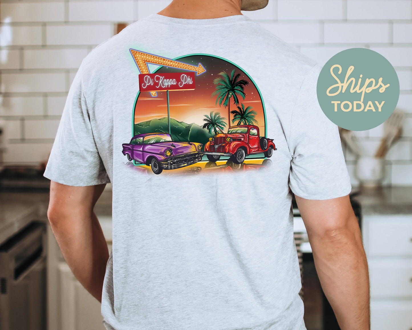 Pi Kappa Phi Vintage Retro Fraternity T-shirt _ 32646g