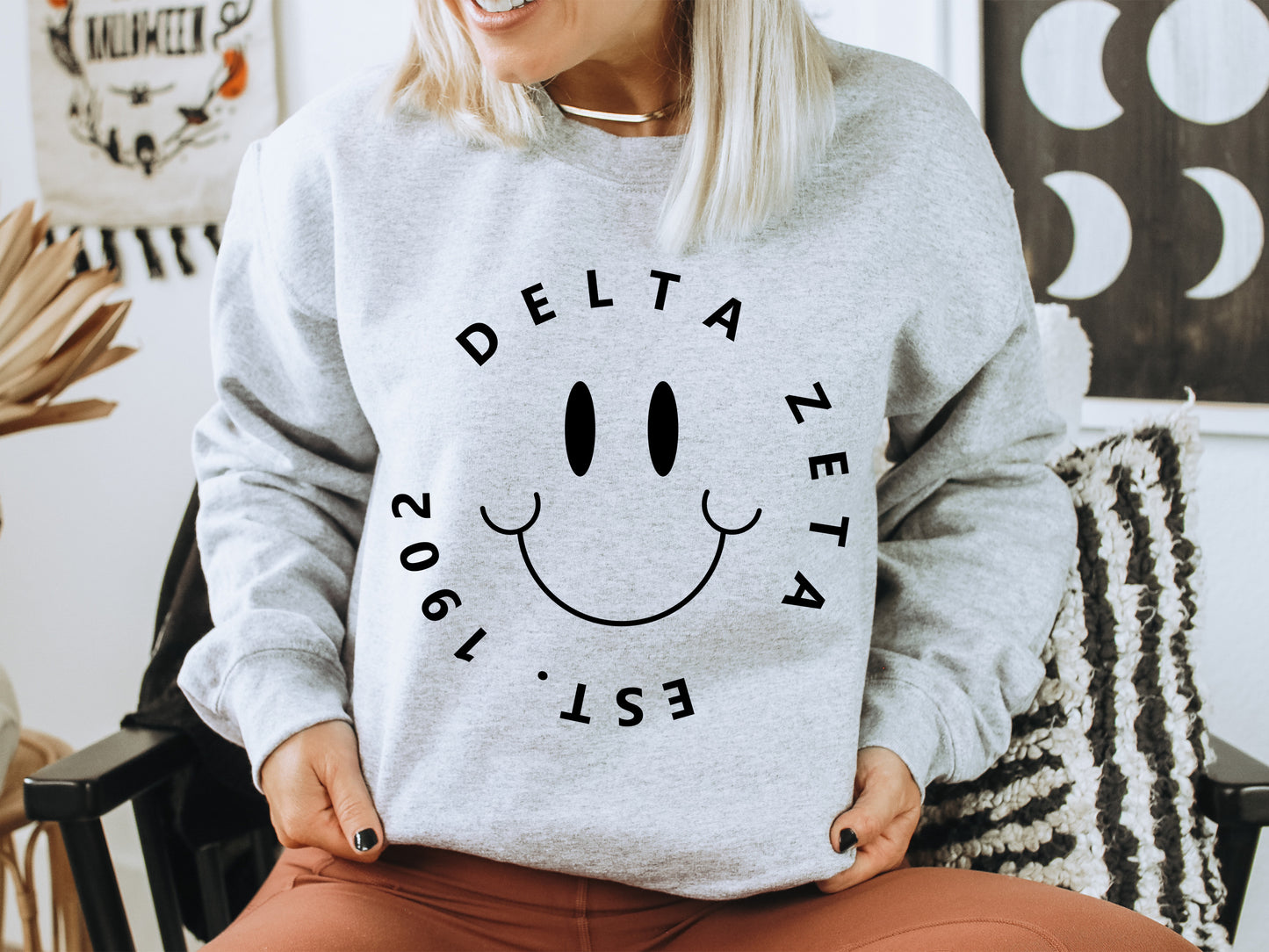 Delta Zeta Smiley Face Halo Sorority Sweatshirt _ 2512g