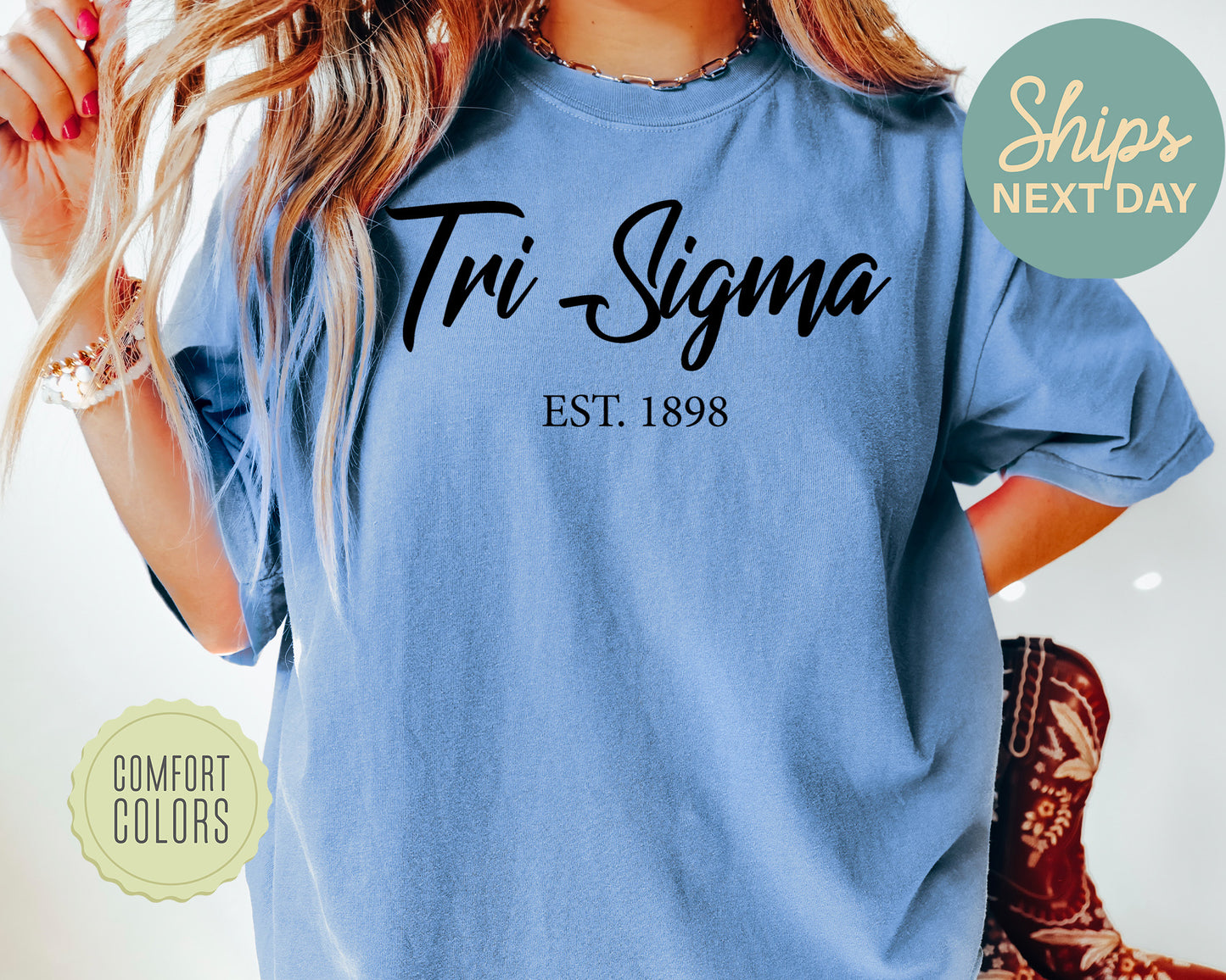 Sigma Sigma Sigma Black Flowy Comfort Colors Sorority T-shirt _ 100g