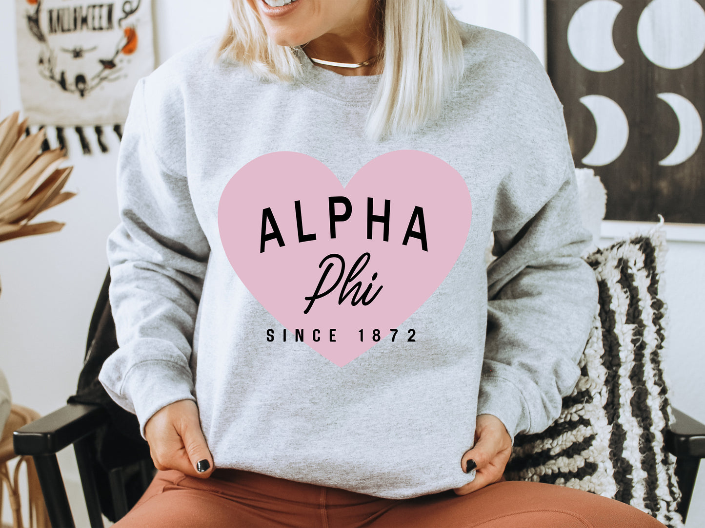 Alpha Phi Pretty in Pink Sorority Sweatshirt _ 445g