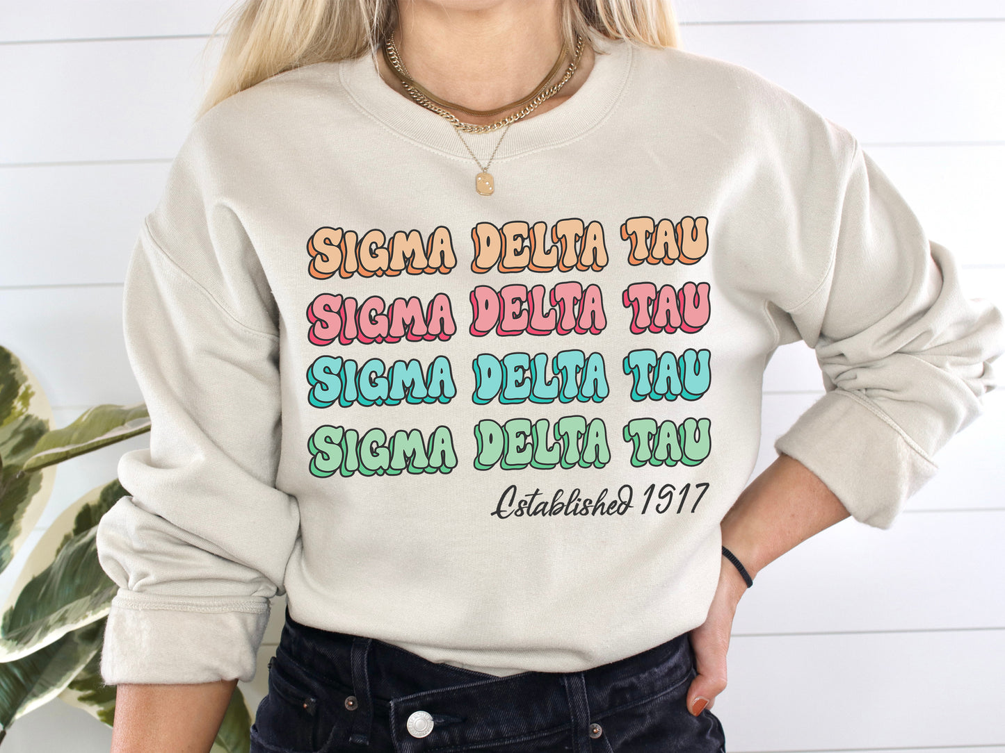Sigma Delta Tau Lucy Sorority Sweatshirt _ 279g