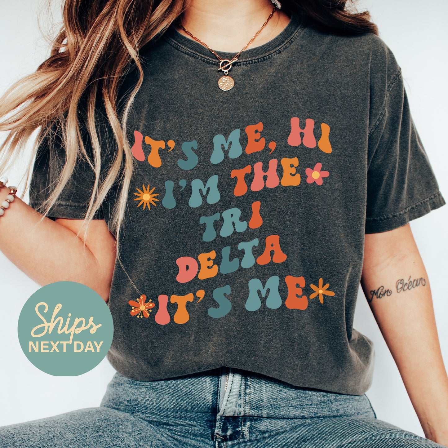 Delta Delta Delta Style Sorority T-shirt _ 36001g