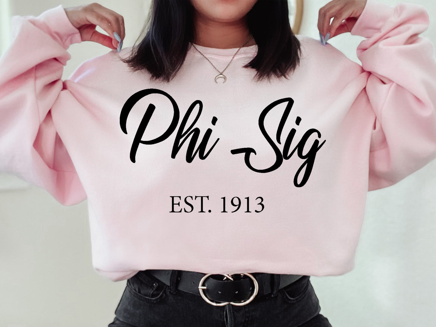 Phi Sigma Sigma Black Flowy Sorority Sweatshirt _ 96g