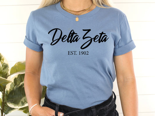Delta Zeta Black Flowy Sorority T-shirt _ 90g