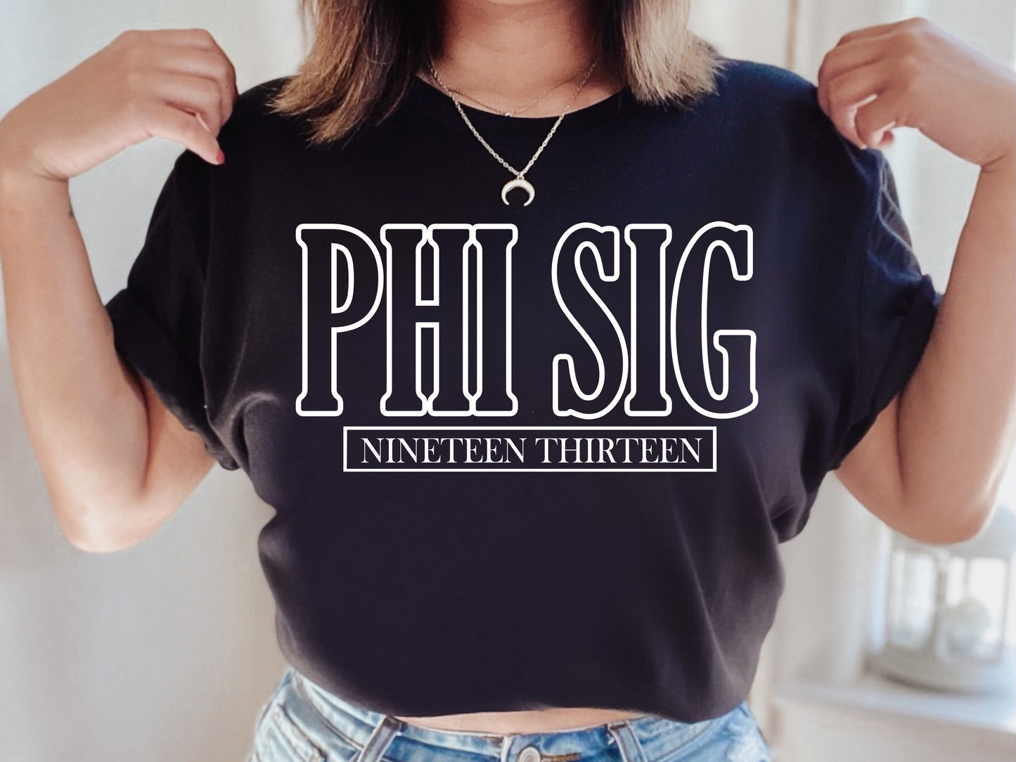 Phi Sigma Sigma Stencil Stacked Sorority T-shirt _ 2153g
