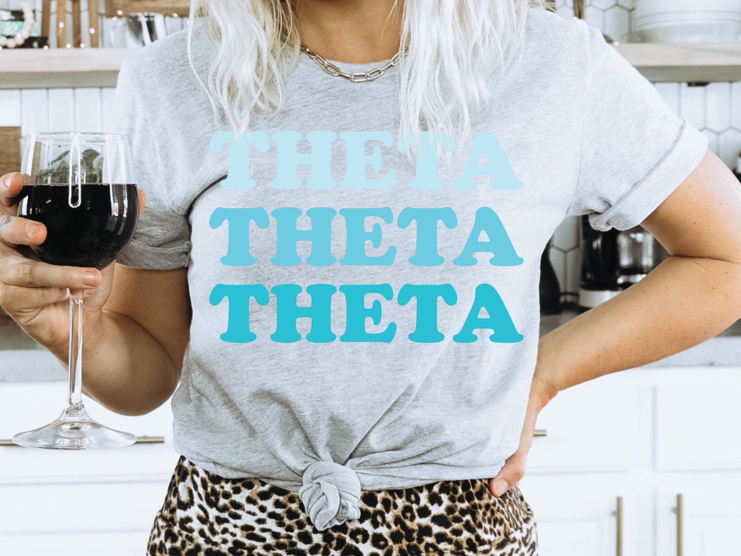 Kappa Alpha Theta Touch of Blue Sorority T-shirt _ 2592g