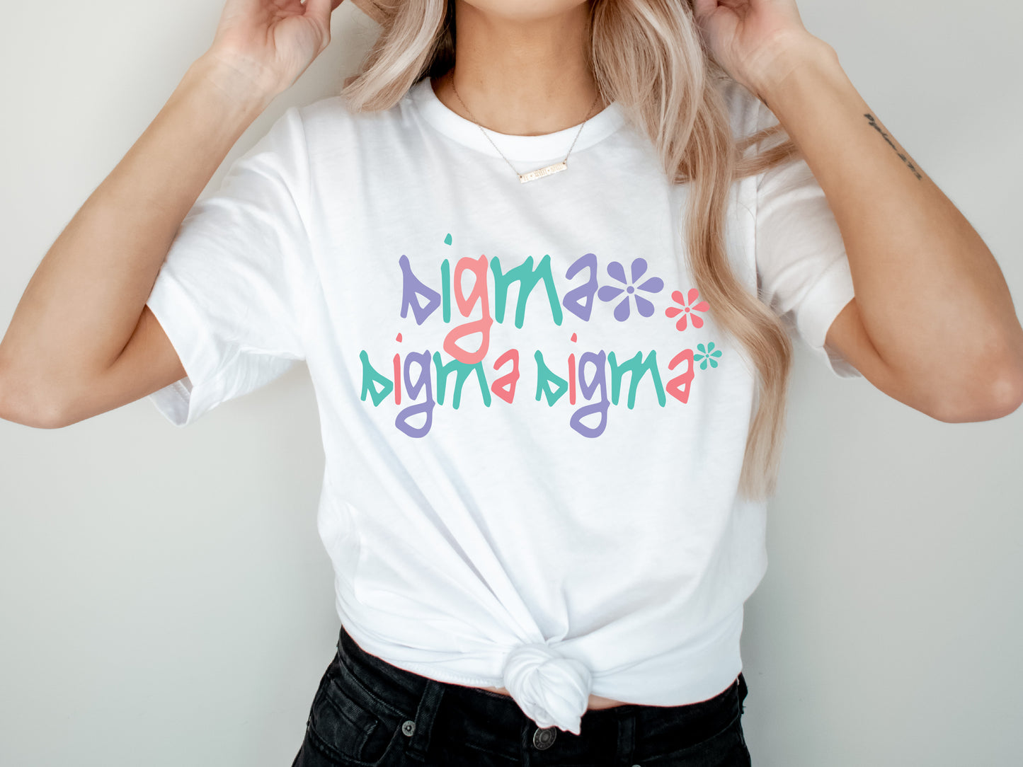 Sigma Sigma Sigma Colorful Floral Sorority T-shirt _ 2626g