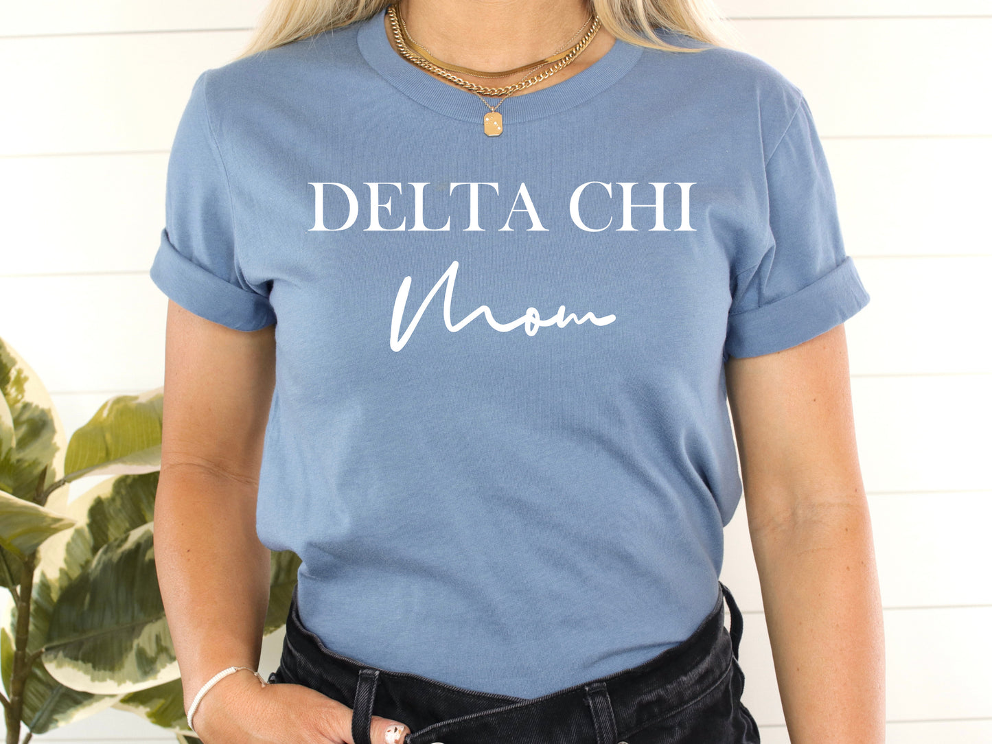 Delta Chi Cursive Mom Fraternity T-shirt _ 2026g
