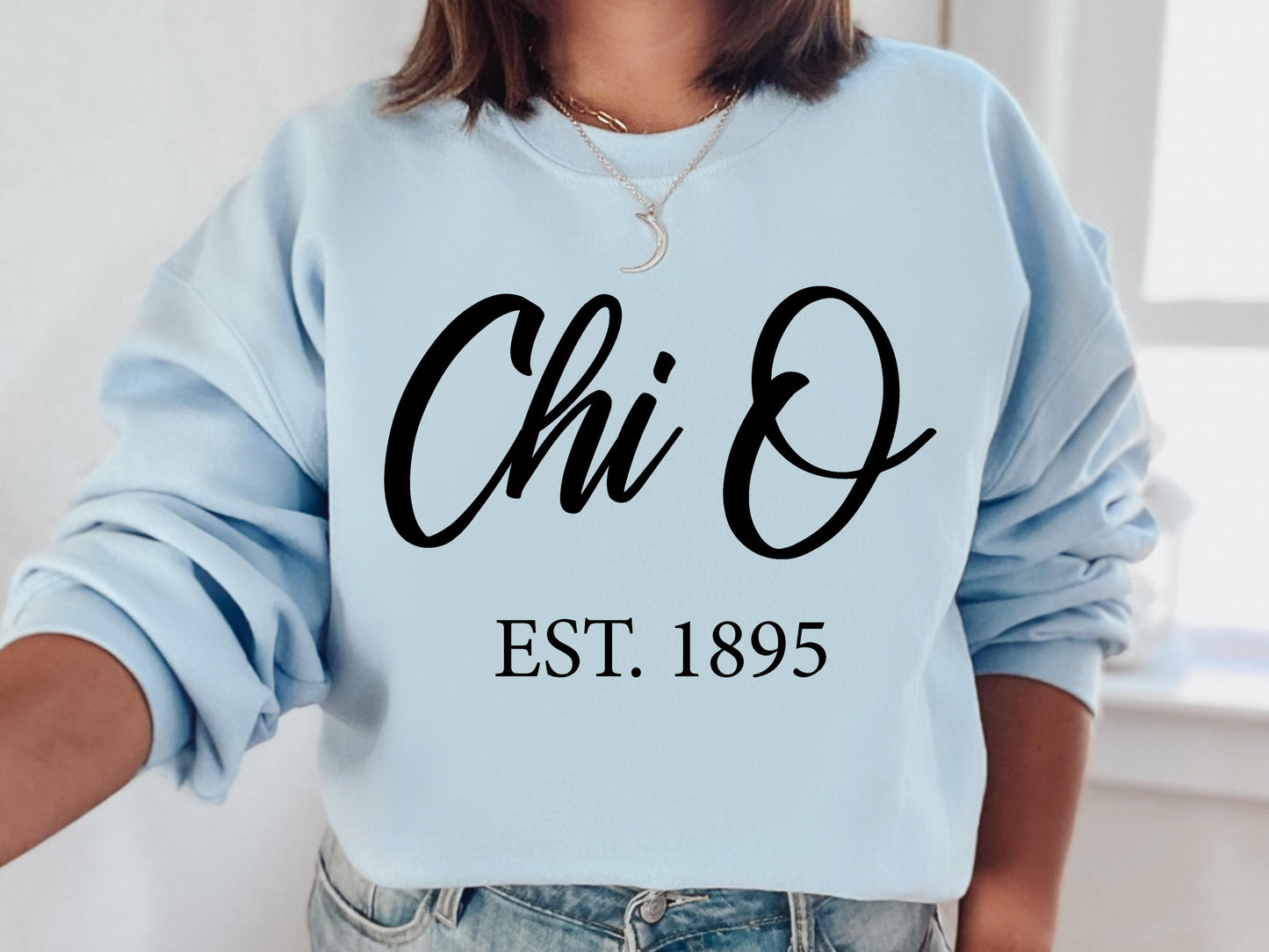 Chi Omega Black Flowy Sorority Sweatshirt _ 86g