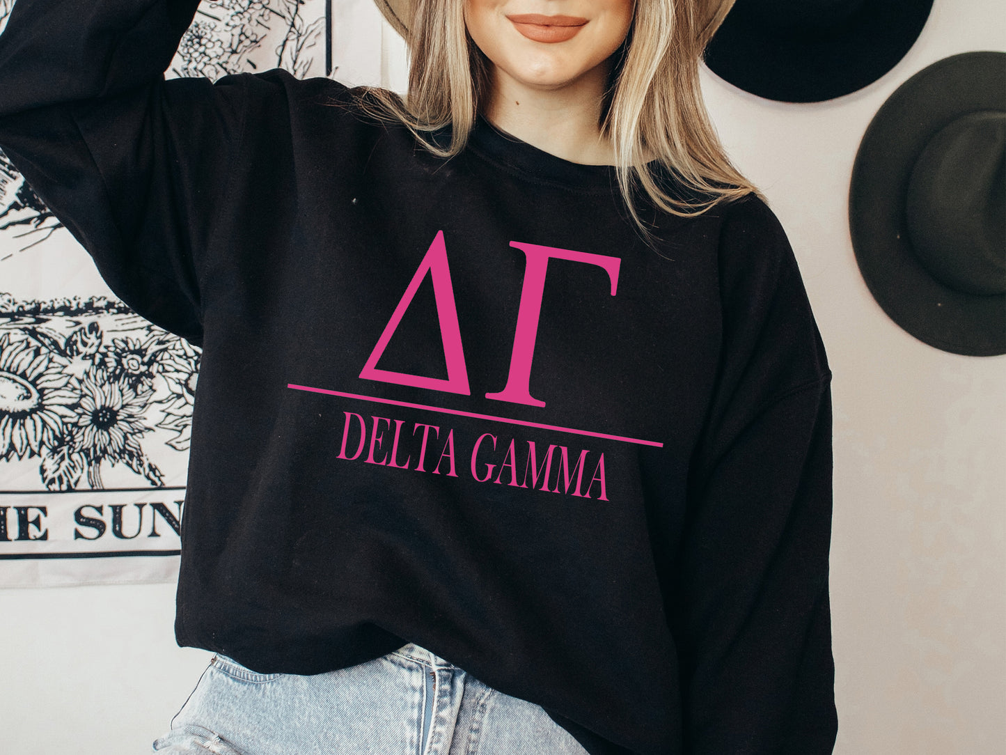 Delta Gamma Loud Letters Sorority Sweatshirt _ 477g