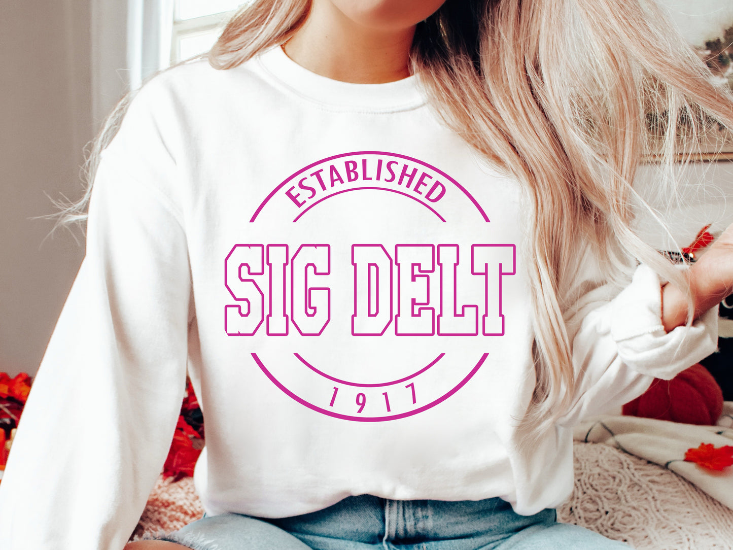 Sigma Delta Tau Pink Stamp Sorority Sweatshirt _ 72g