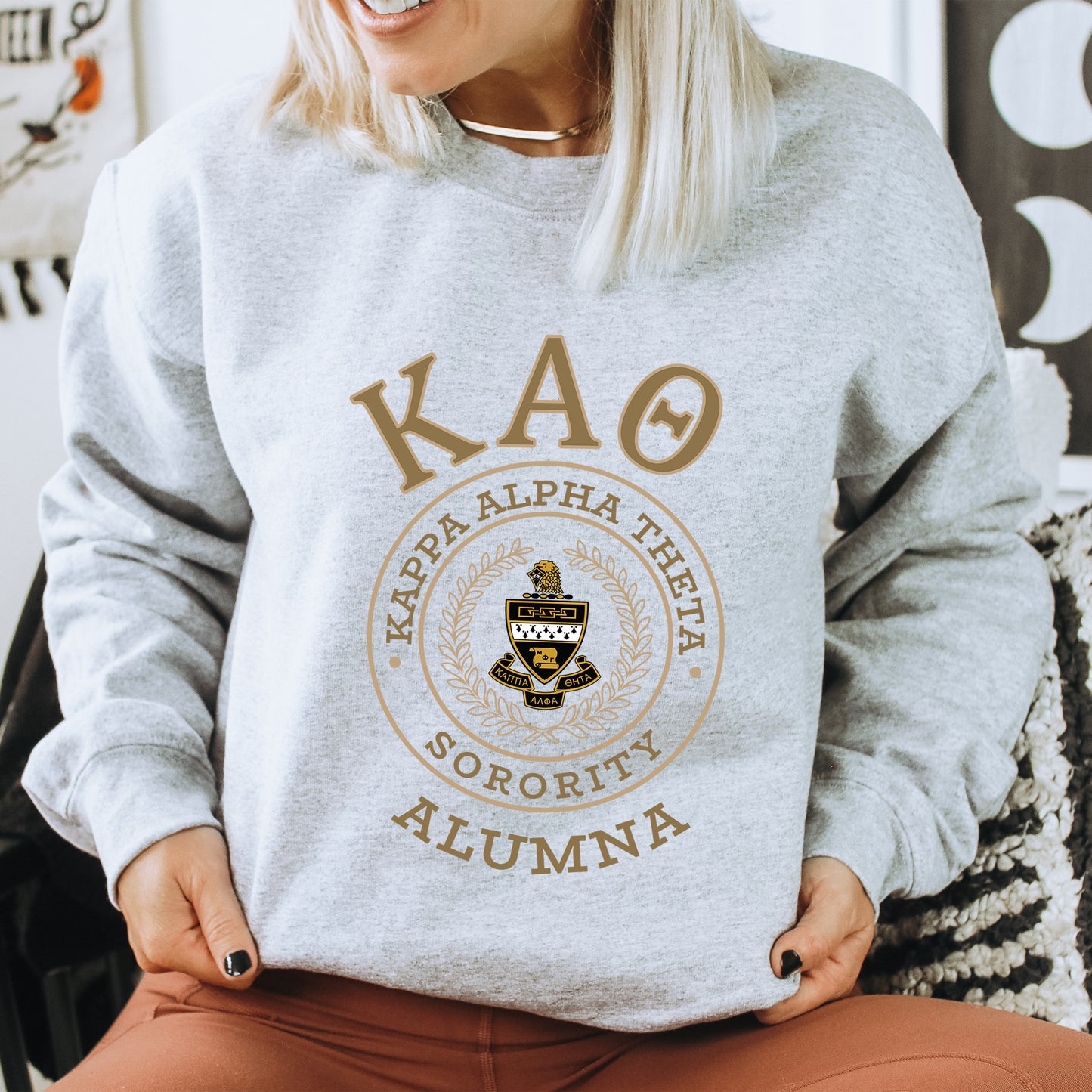 Kappa Alpha Theta Alumna Vintage Sorority Sweatshirt _ 31024g