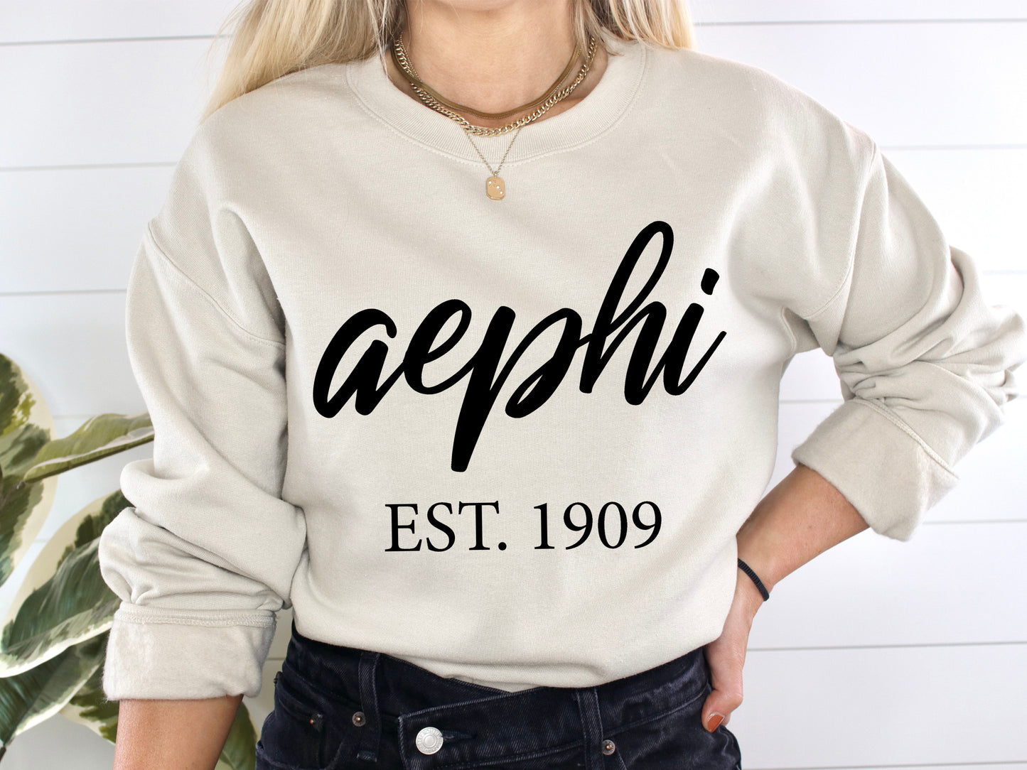 Alpha Epsilon Phi Black Flowy Sorority Sweatshirt _ 79g