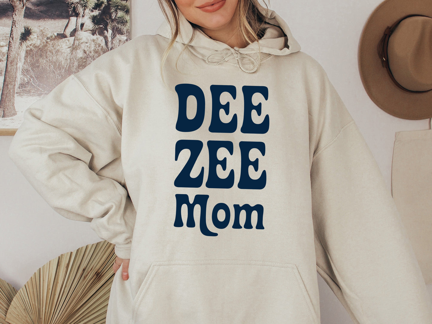 Delta Zeta Got it from my Mom Sorority Hoodie _ 3084g