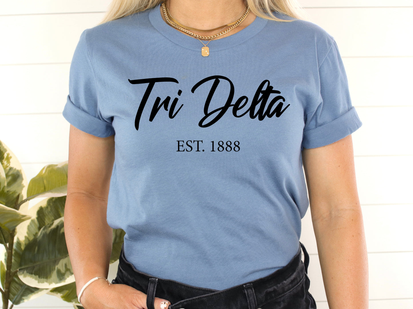 Delta Delta Delta Black Flowy Sorority T-shirt _ 87g