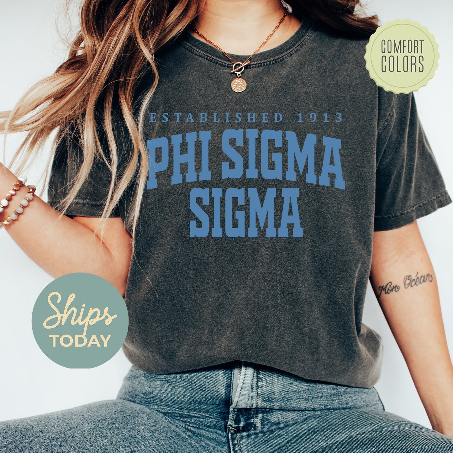 Phi Sigma Sigma Bold Letters Comfort Colors Sorority T-shirt _ 35139g